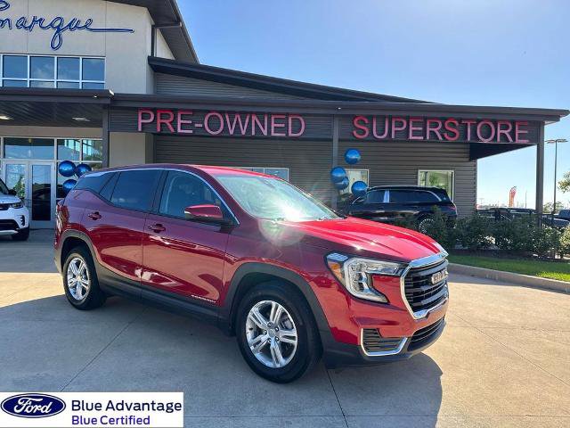 Used 2024 GMC Terrain SLE FWD image 1