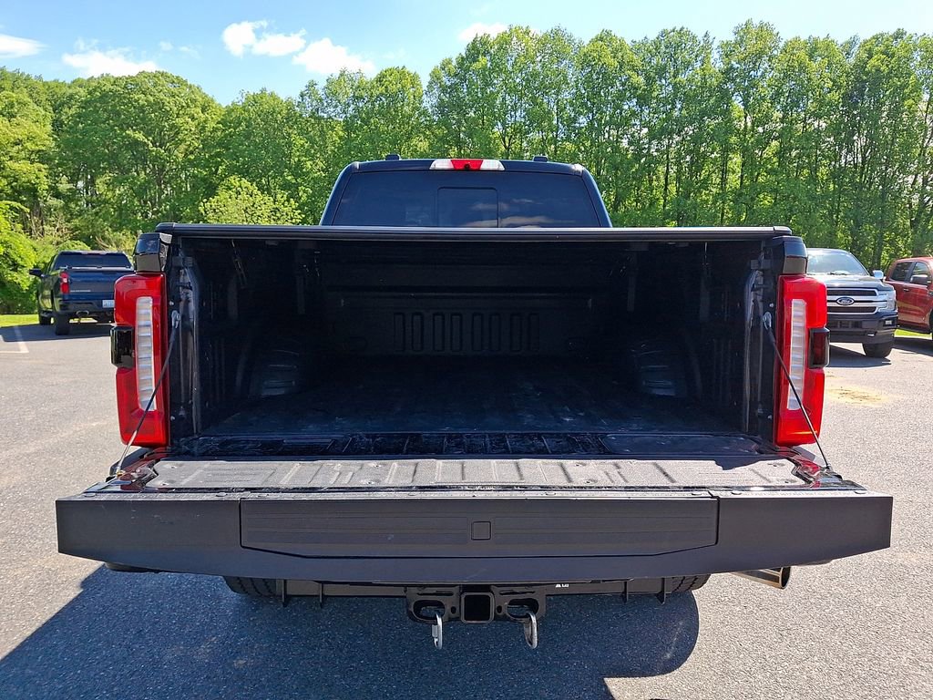 Certified 2024 Ford F250 Lariat w/ Sport Appearance Package AWD/4WD image 29