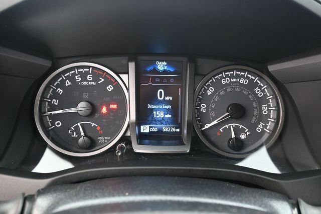 Used 2023 Toyota Tacoma TRD Sport AWD/4WD image 19
