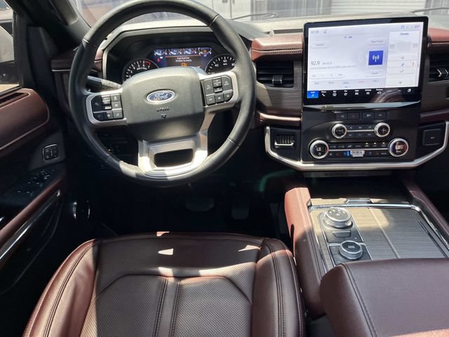 Certified 2024 Ford Expedition Limited AWD/4WD image 18