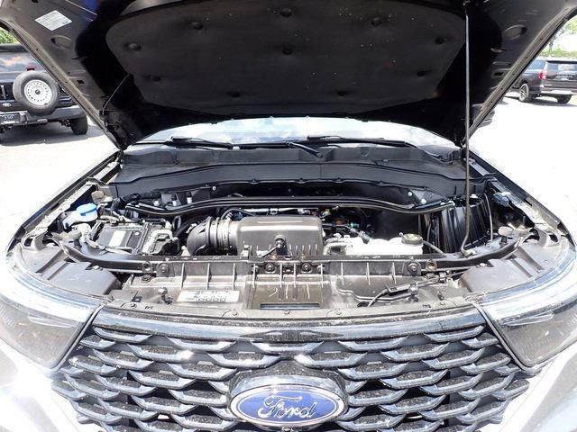 Certified 2024 Ford Explorer ST-Line w/ Class IV Trailer Tow Package AWD/4WD image 16