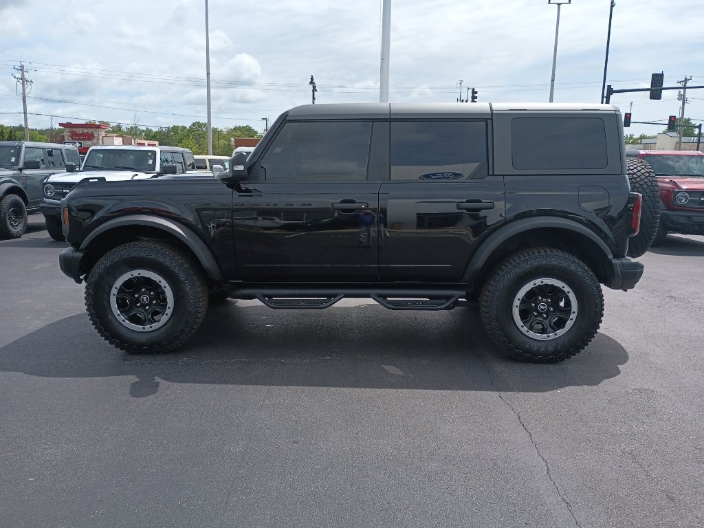 Certified 2023 Ford Bronco Badlands w/ Sasquatch Package AWD/4WD image 4