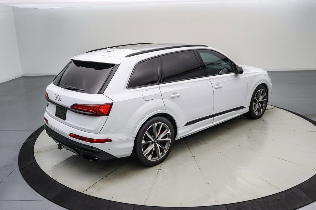 Used 2023 Audi SQ7 Prestige image 5