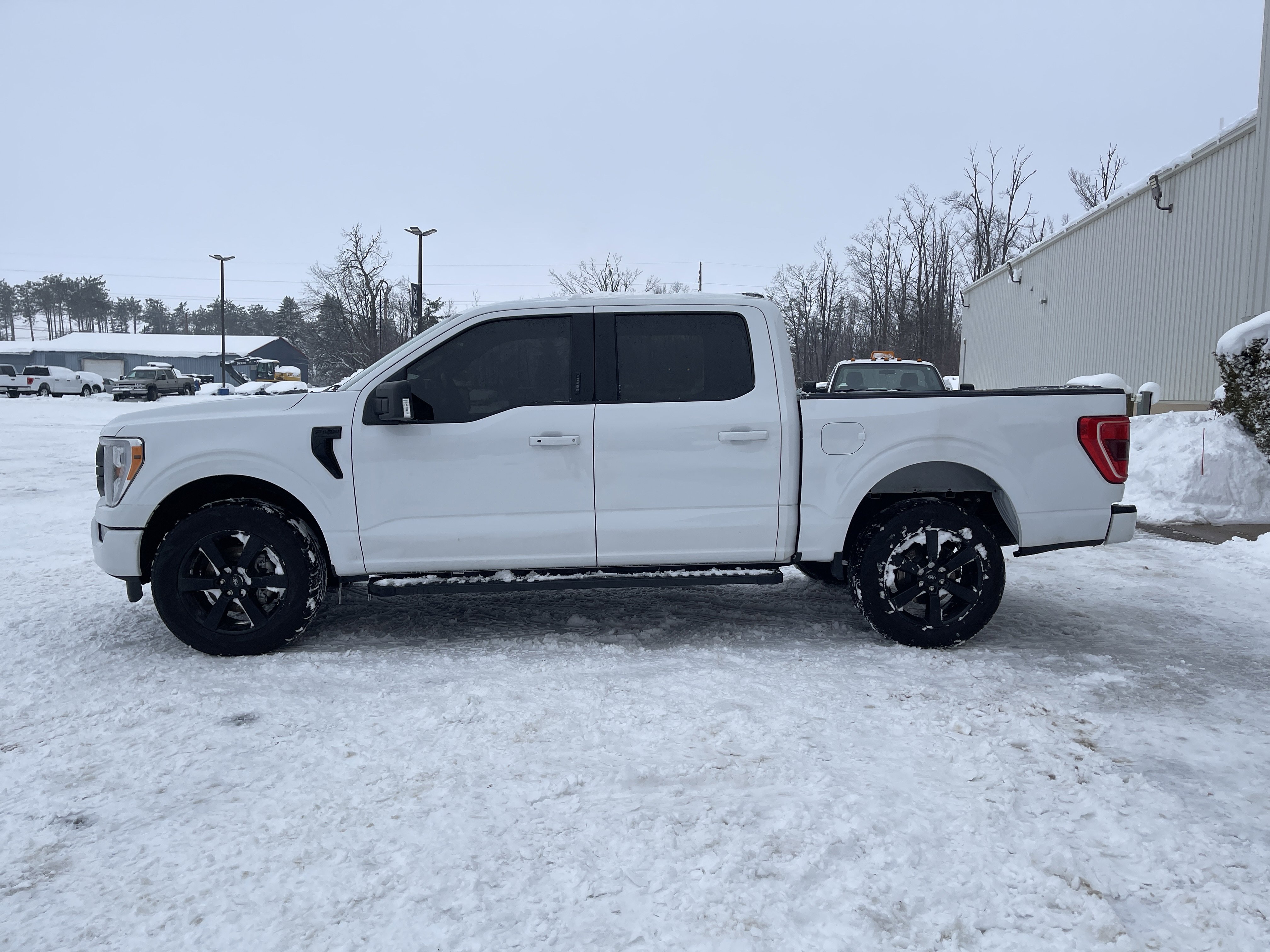 Certified 2022 Ford F150 XLT w/ Equipment Group 302A High image 7