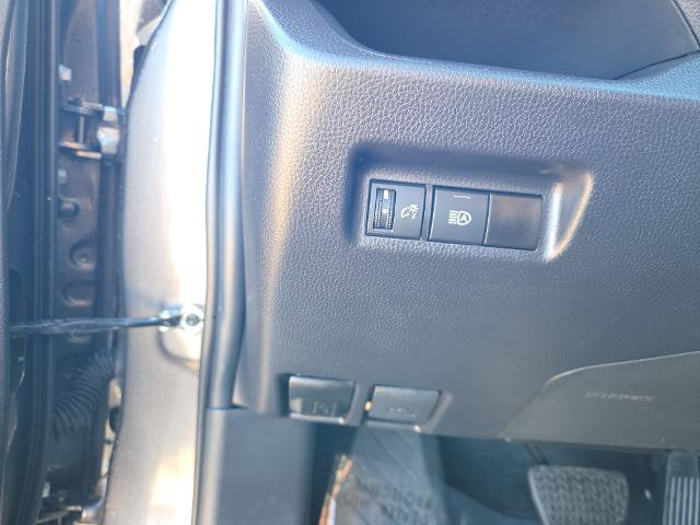 Used 2025 Toyota RAV4 LE AWD/4WD image 21