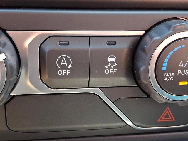 Used 2020 Jeep Gladiator Sport AWD/4WD image 22