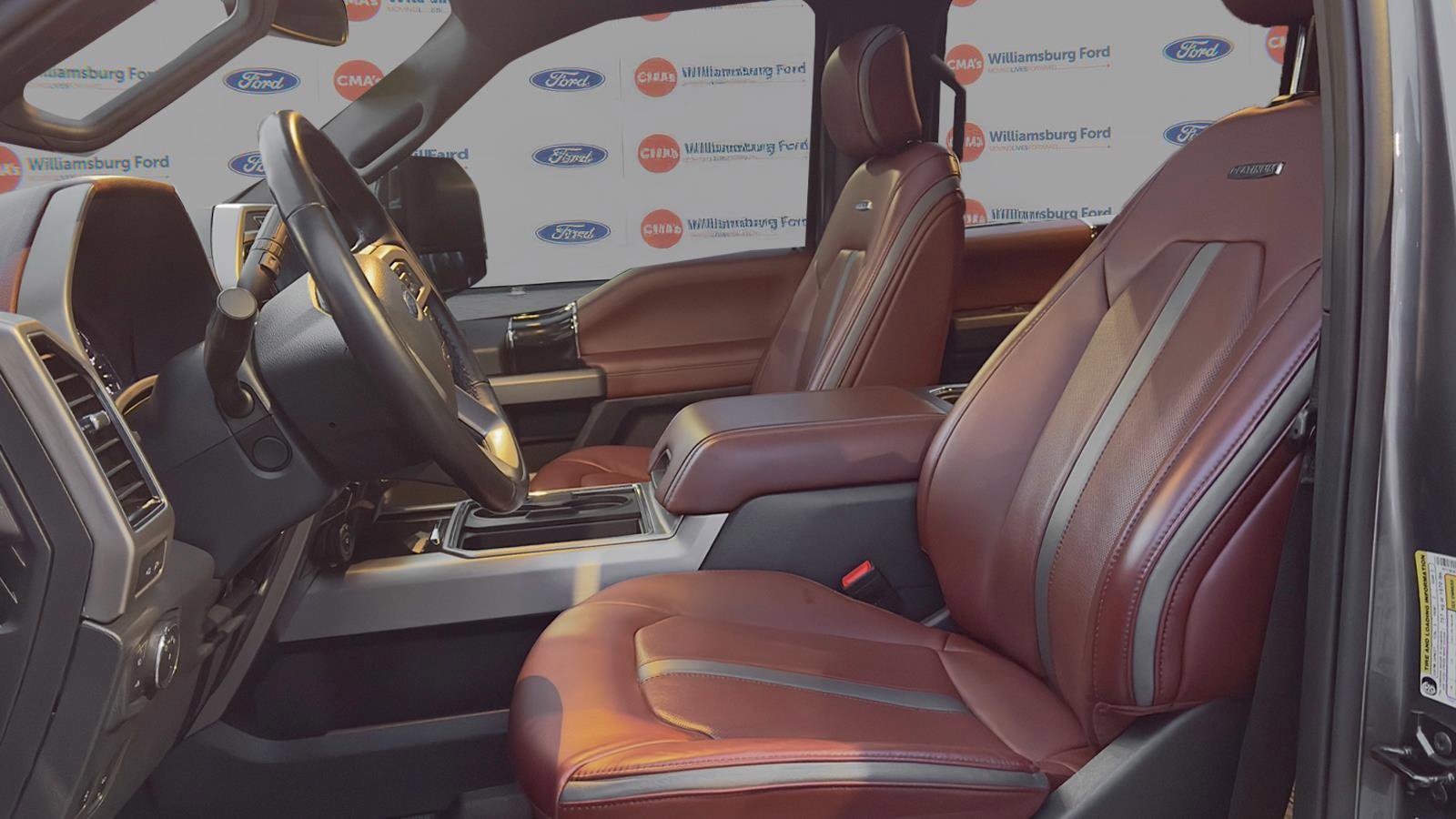 Certified 2022 Ford F350 Platinum w/ FX4 Off-Road Package image 9