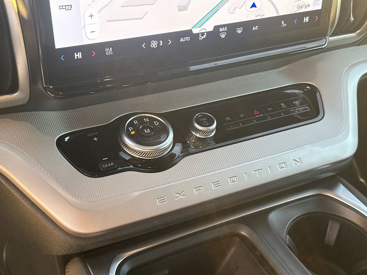 Certified 2025 Ford Expedition Max Active image 33