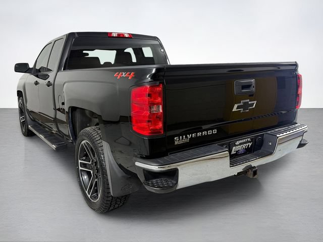 Used 2019 Chevrolet Silverado 1500 LT w/ LPO, Black Pack AWD/4WD image 5