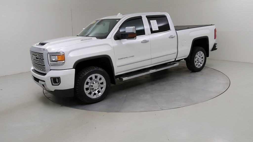 Used 2019 GMC Sierra 2500 Denali w/ Suspension Package, Off-Road AWD/4WD image 20