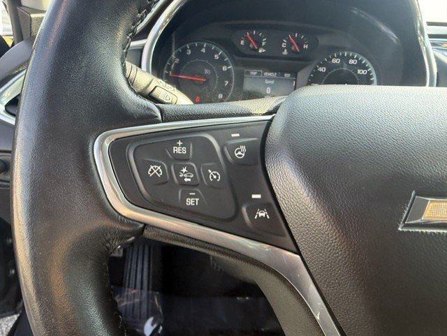 Used 2020 Chevrolet Malibu LT w/ Leather Package FWD image 14