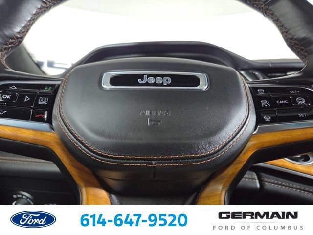 Used 2022 Jeep Grand Cherokee Summit AWD/4WD image 25