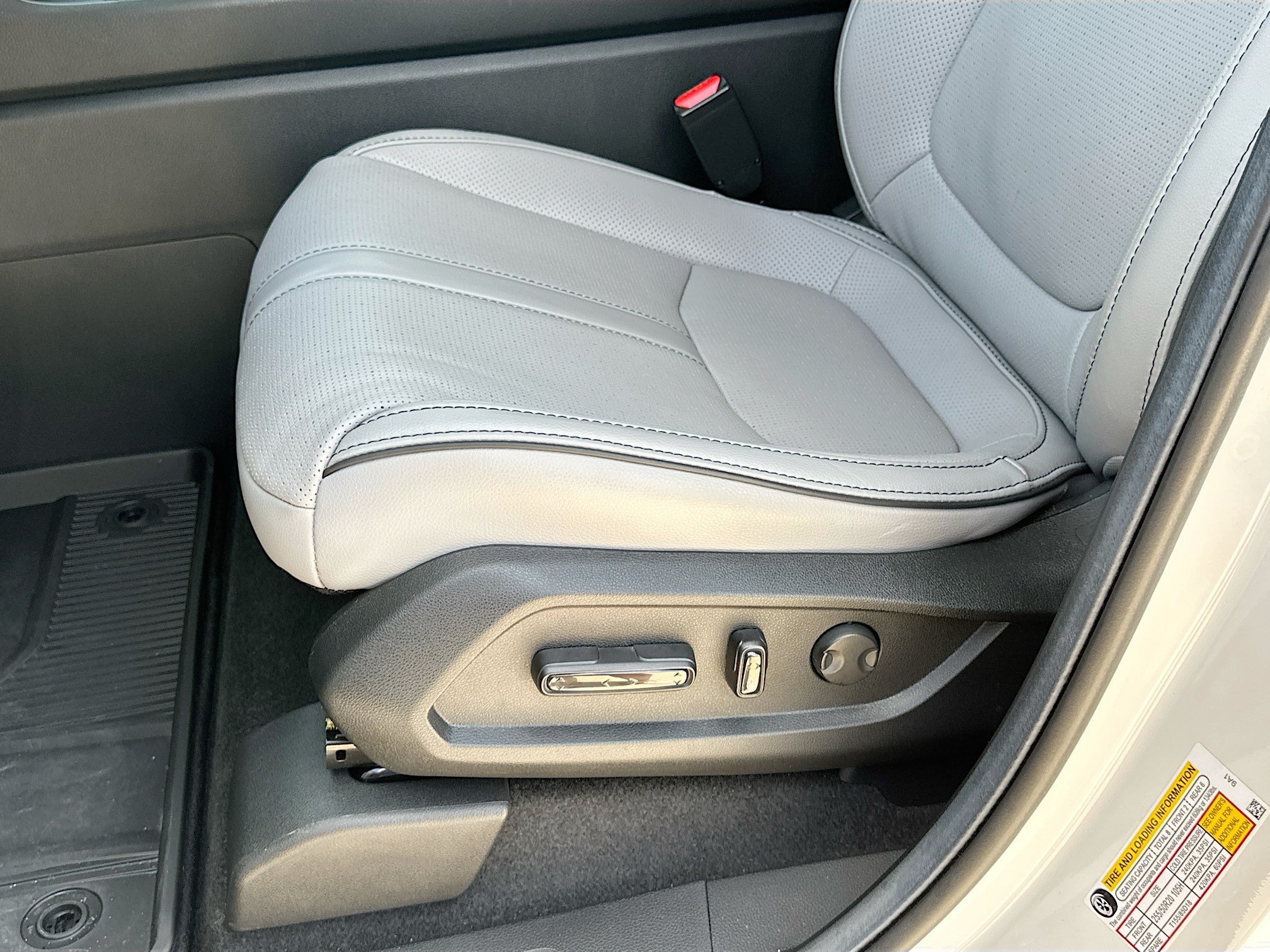 Used 2025 Honda Pilot Elite image 20
