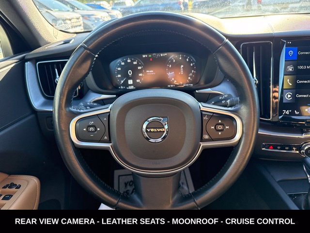 Used 2020 Volvo XC60 T5 Momentum AWD/4WD image 3