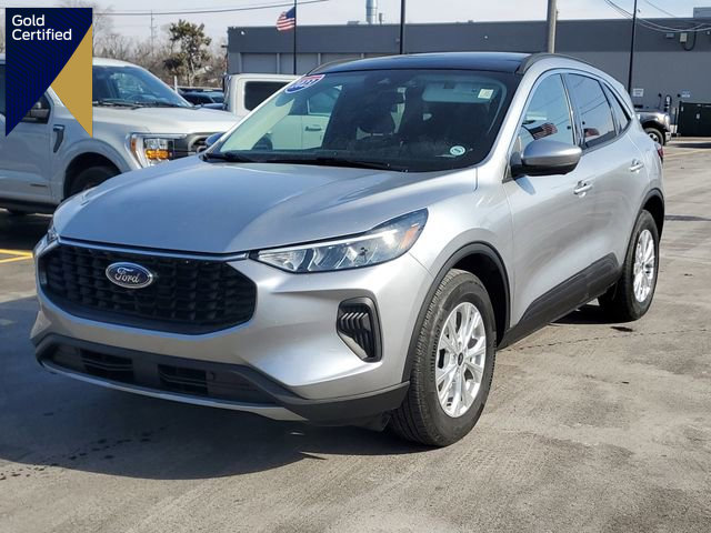 Certified 2023 Ford Escape Active w/ Tech Pack #2 image 1