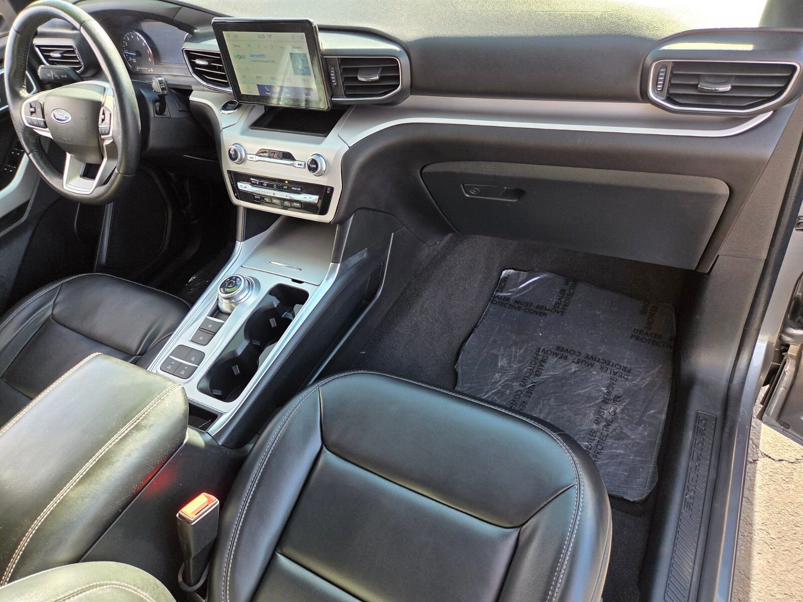 Certified 2023 Ford Explorer XLT w/ Equipment Group 202A image 17