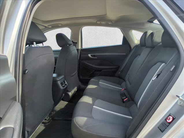 Used 2021 Hyundai Sonata SEL w/ Convenience Package FWD image 18