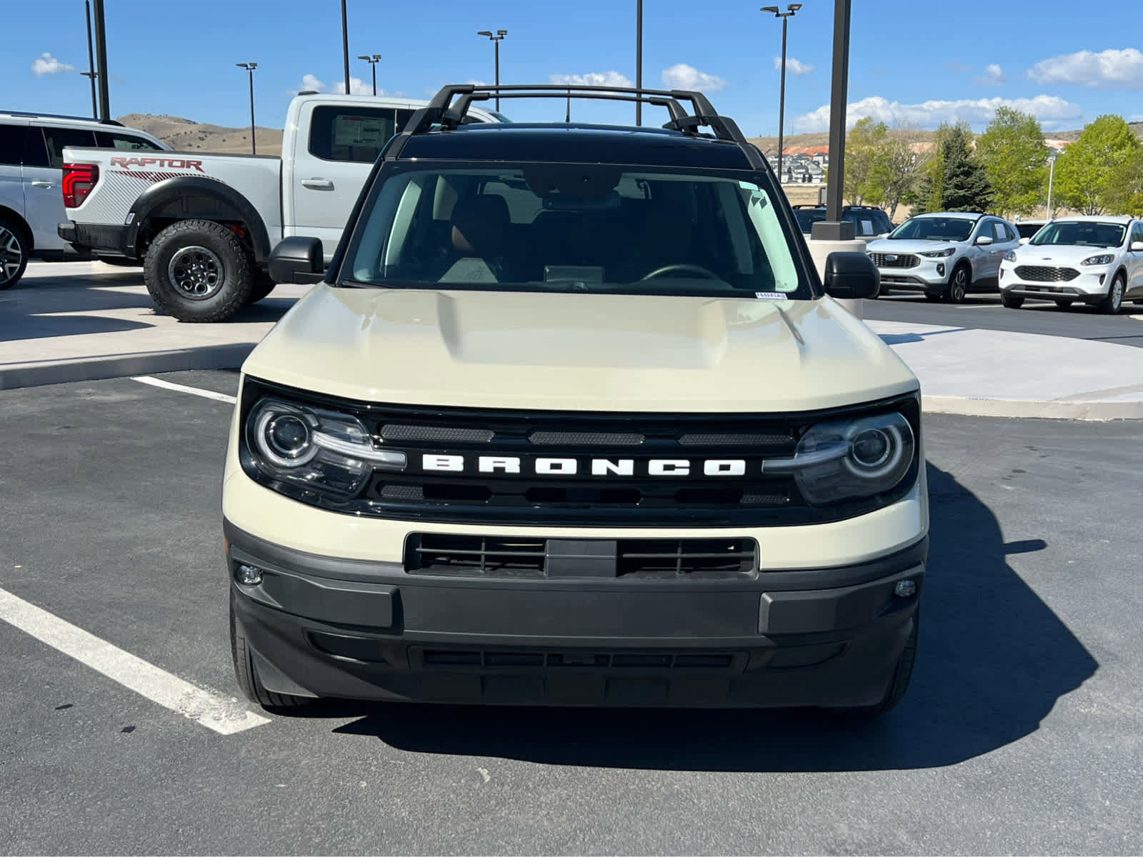 Certified 2024 Ford Bronco Sport Outer Banks w/ Tech Package AWD/4WD image 3