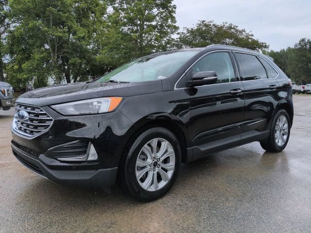 Certified 2024 Ford Edge Titanium w/ Class II Trailer Tow Package AWD/4WD image 8