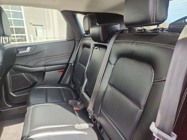 Certified 2022 Ford Escape SEL image 24