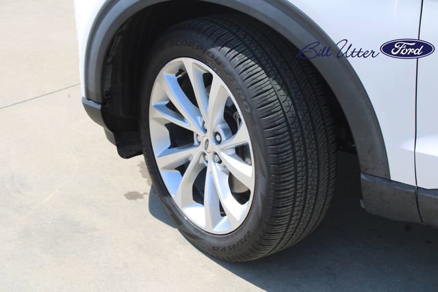 Certified 2022 Ford Explorer Platinum image 9