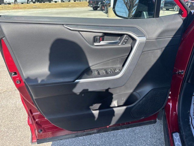 Used 2025 Toyota RAV4 Limited w/ Weather Package image 10