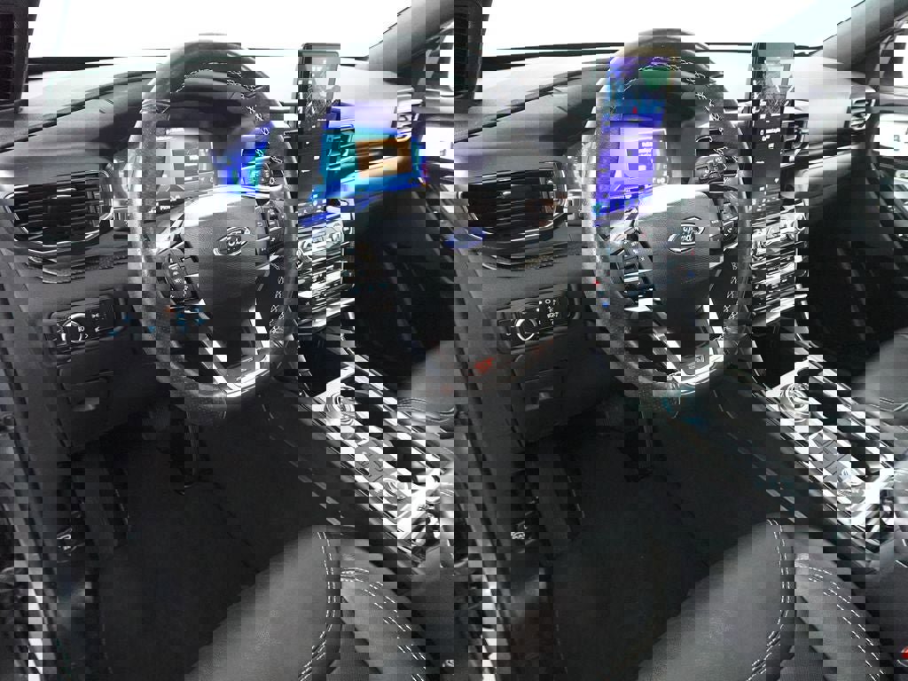 Certified 2024 Ford Explorer ST w/ Technology Package image 15