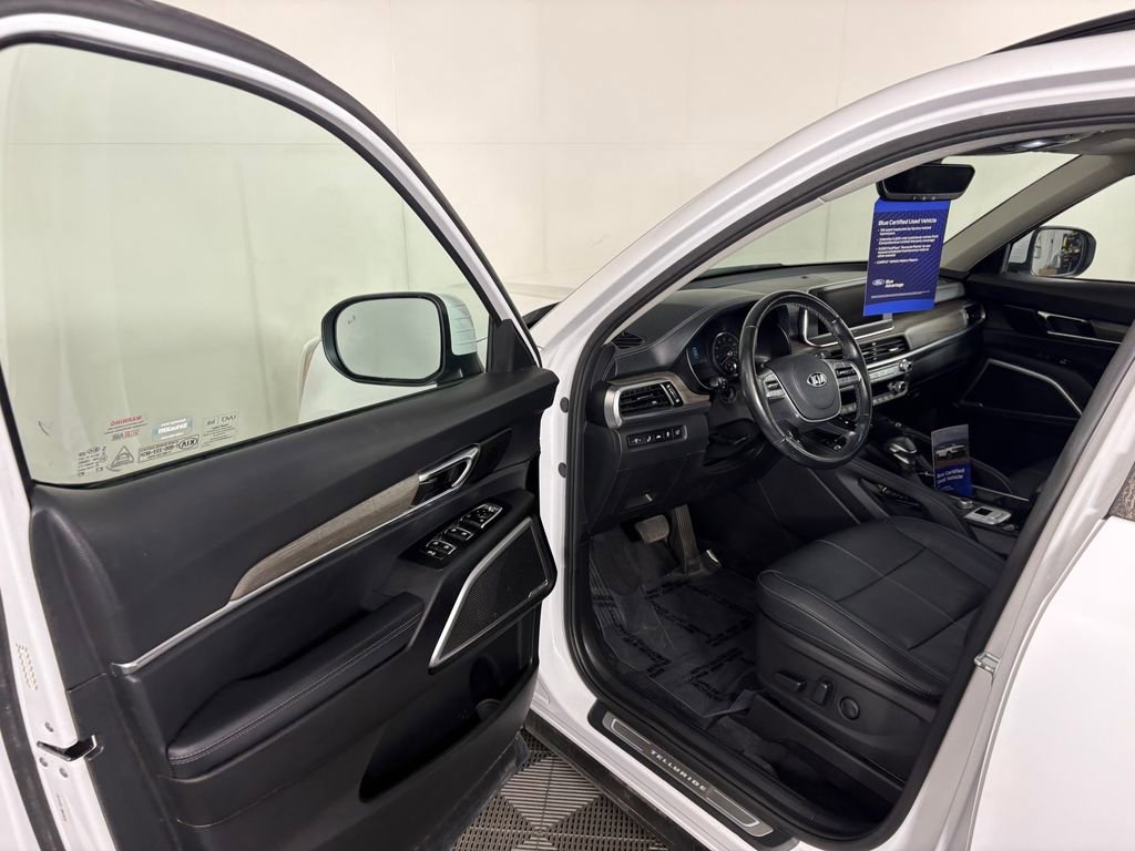 Used 2021 Kia Telluride EX w/ EX Premium Package AWD/4WD image 11