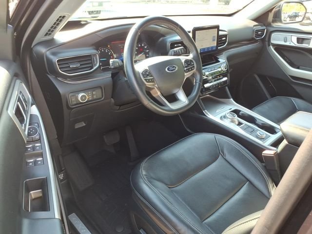 Certified 2022 Ford Explorer Limited w/ Equipment Group 301A AWD/4WD image 20