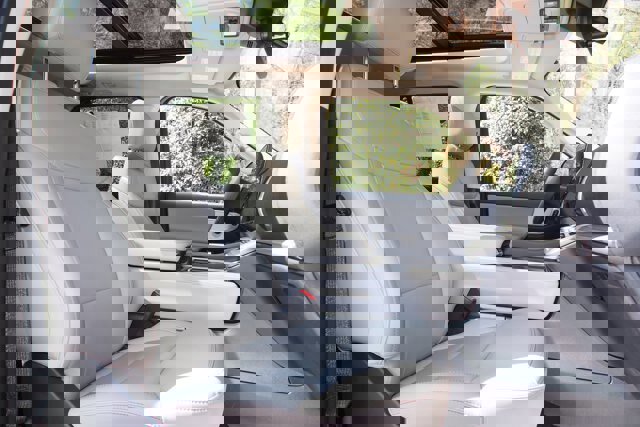 Certified 2025 Ford Expedition Active image 11