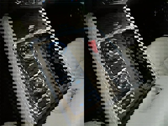 Certified 2018 Ford Expedition Platinum image 21