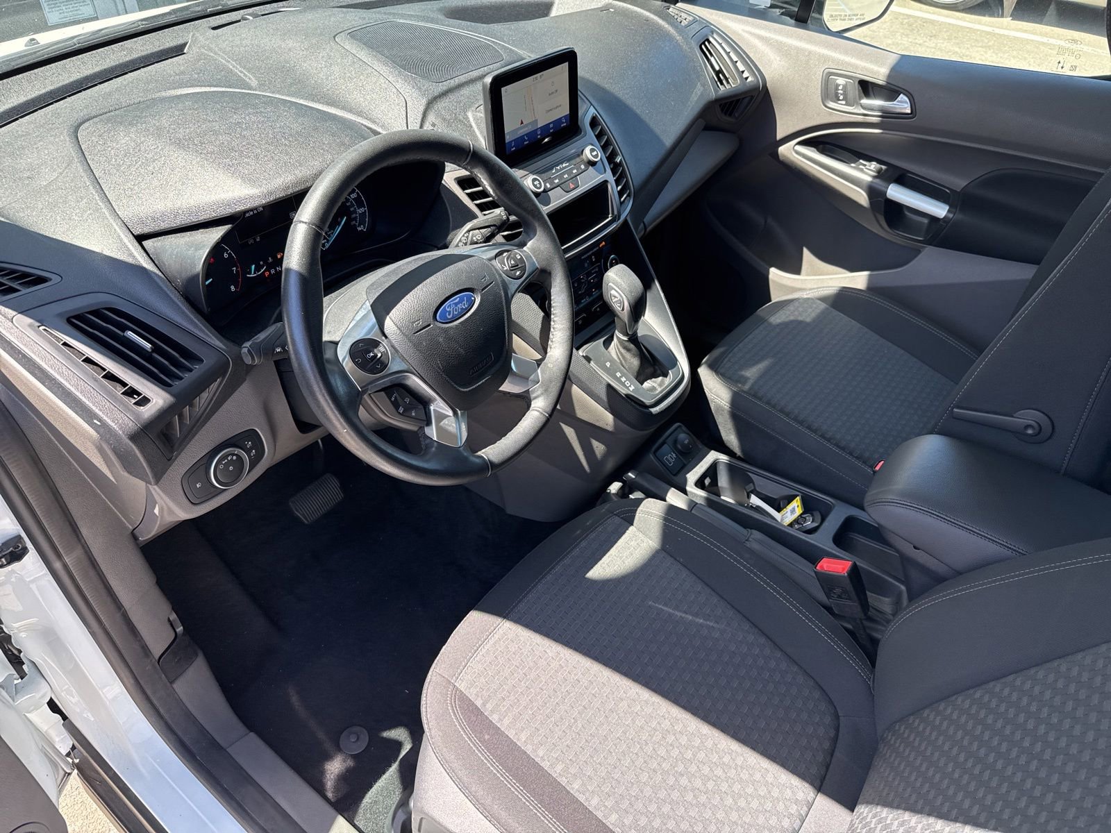 Certified 2023 Ford Transit Connect XLT FWD image 11