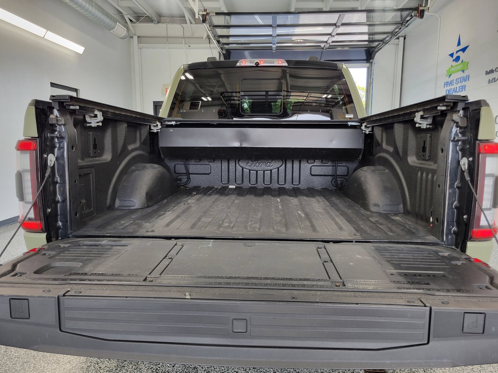 Certified 2023 Ford F150 Raptor AWD/4WD image 30
