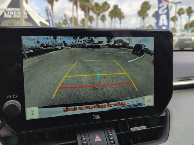 Used 2025 Toyota RAV4 Limited FWD image 21