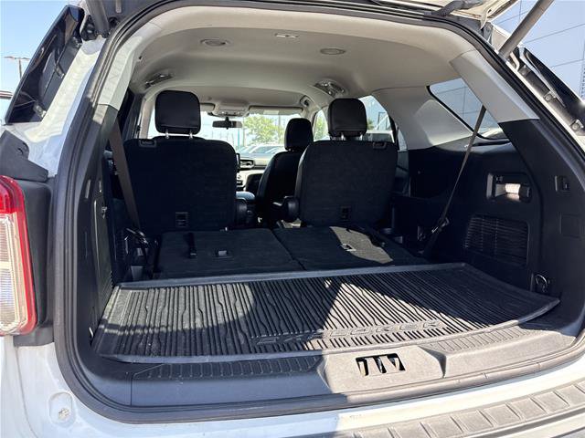 Certified 2023 Ford Explorer XLT w/ Equipment Group 202A RWD image 28