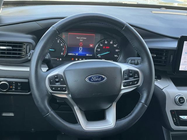 Certified 2023 Ford Explorer XLT image 8