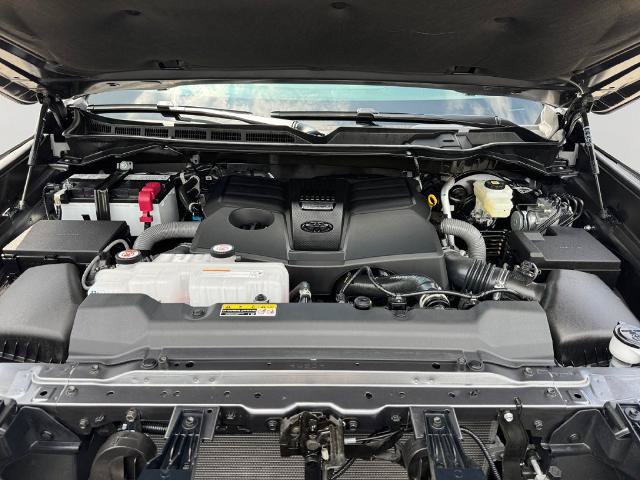 Used 2026 Toyota Tundra SR5 AWD/4WD image 27
