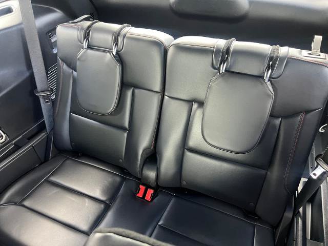 Certified 2025 Ford Explorer ST-Line w/ Premium Package RWD image 18