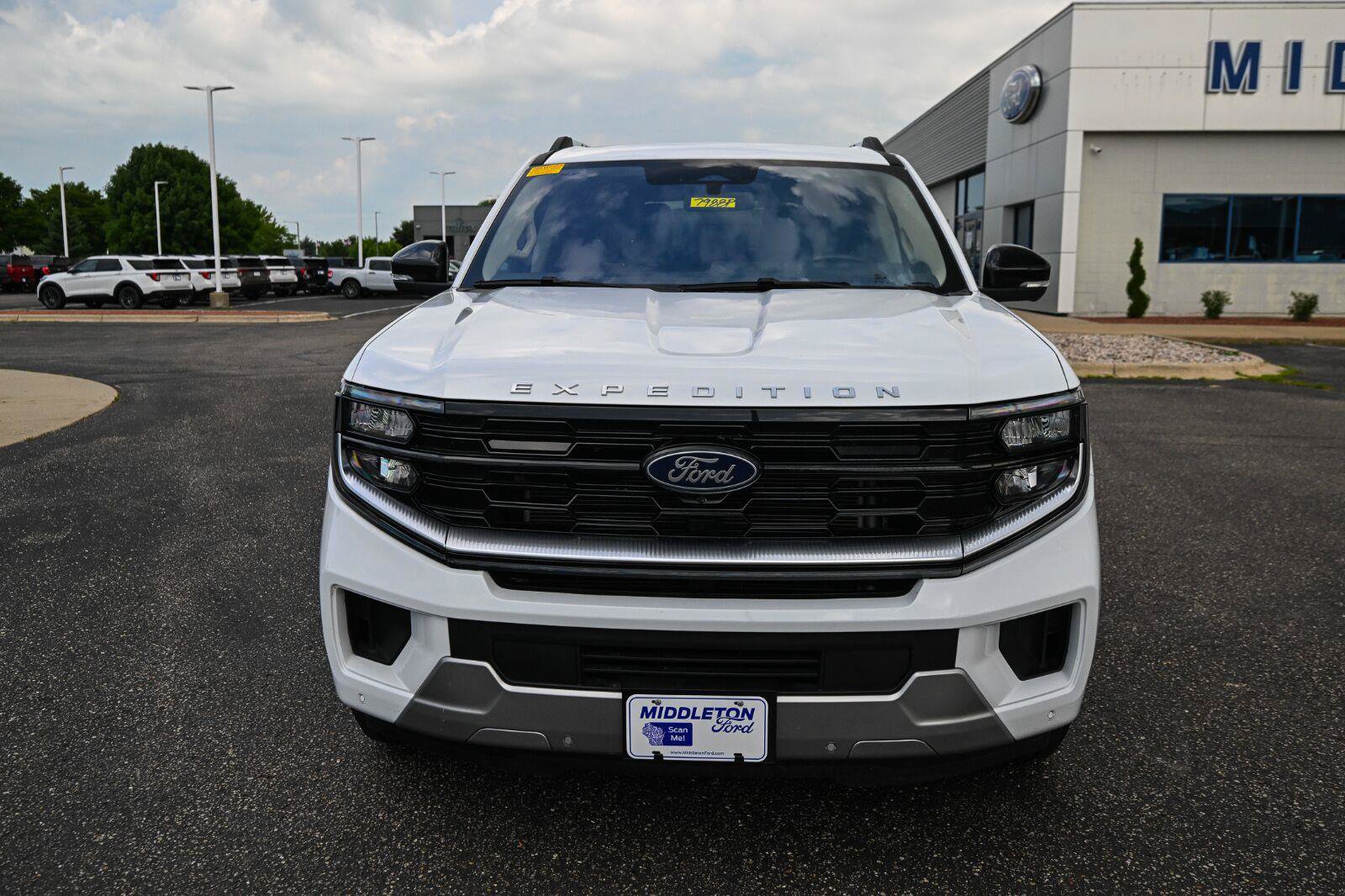 Certified 2025 Ford Expedition Max Platinum AWD/4WD image 10