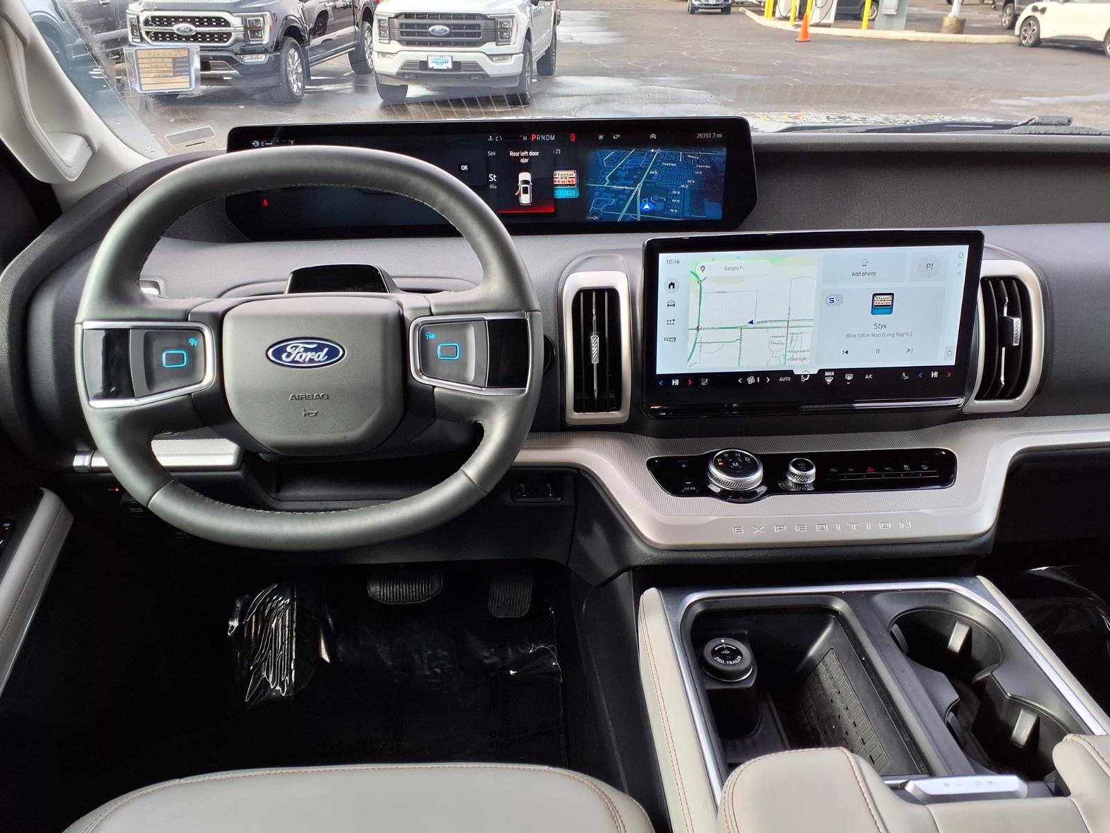 Certified 2025 Ford Expedition Active image 15