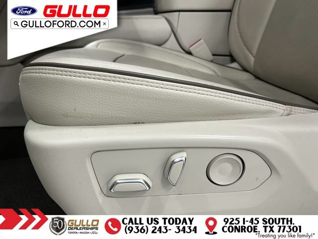 Used 2022 GMC Yukon XL Denali w/ Denali Premium Package AWD/4WD image 23