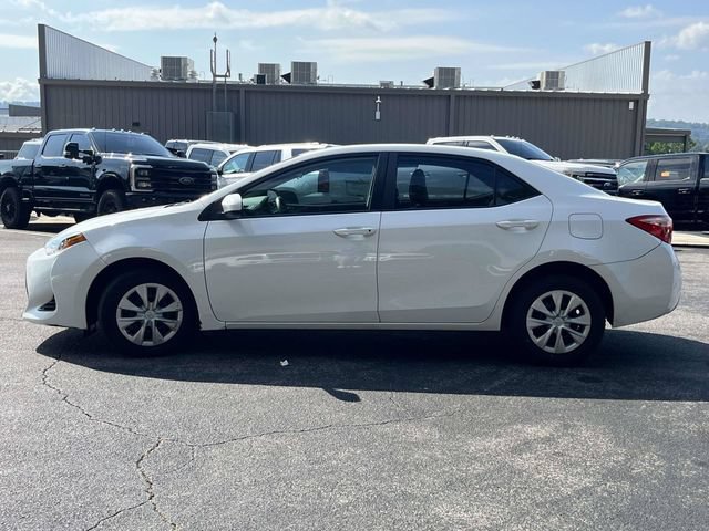 Used 2017 Toyota Corolla L FWD image 7