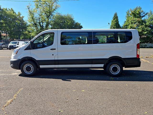 Certified 2023 Ford Transit 350 XL RWD image 4