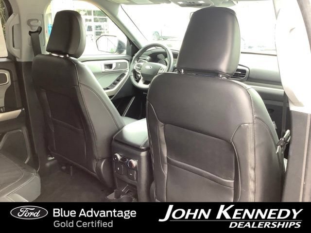 Certified 2023 Ford Explorer XLT w/ Equipment Group 202A AWD/4WD image 28