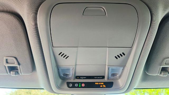 Used 2024 Chevrolet Blazer LT image 19