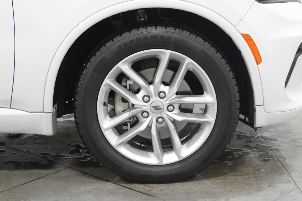 Used 2024 Dodge Durango GT RWD image 13