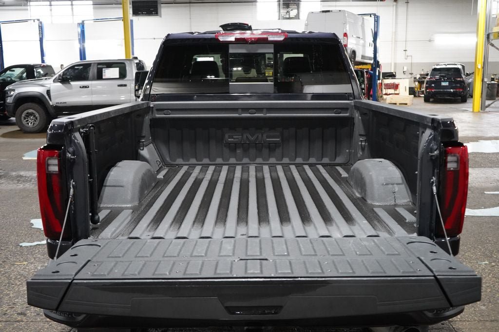 Used 2025 GMC Sierra 2500 Denali Ultimate w/ LPO, GMC Protection Package AWD/4WD image 14