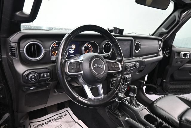 Used 2020 Jeep Gladiator Overland AWD/4WD image 12