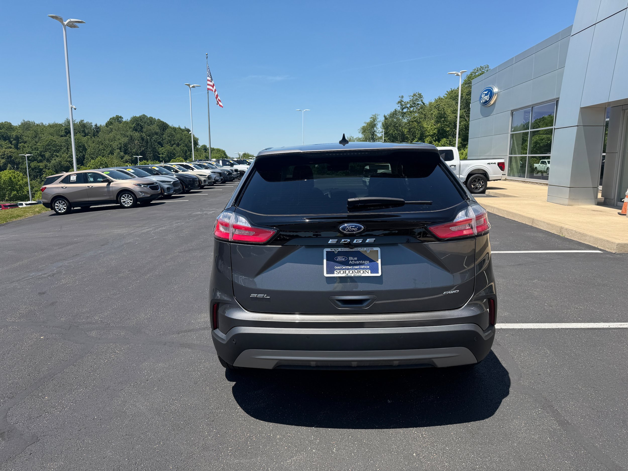 Certified 2024 Ford Edge SEL w/ Convenience Package AWD/4WD image 7