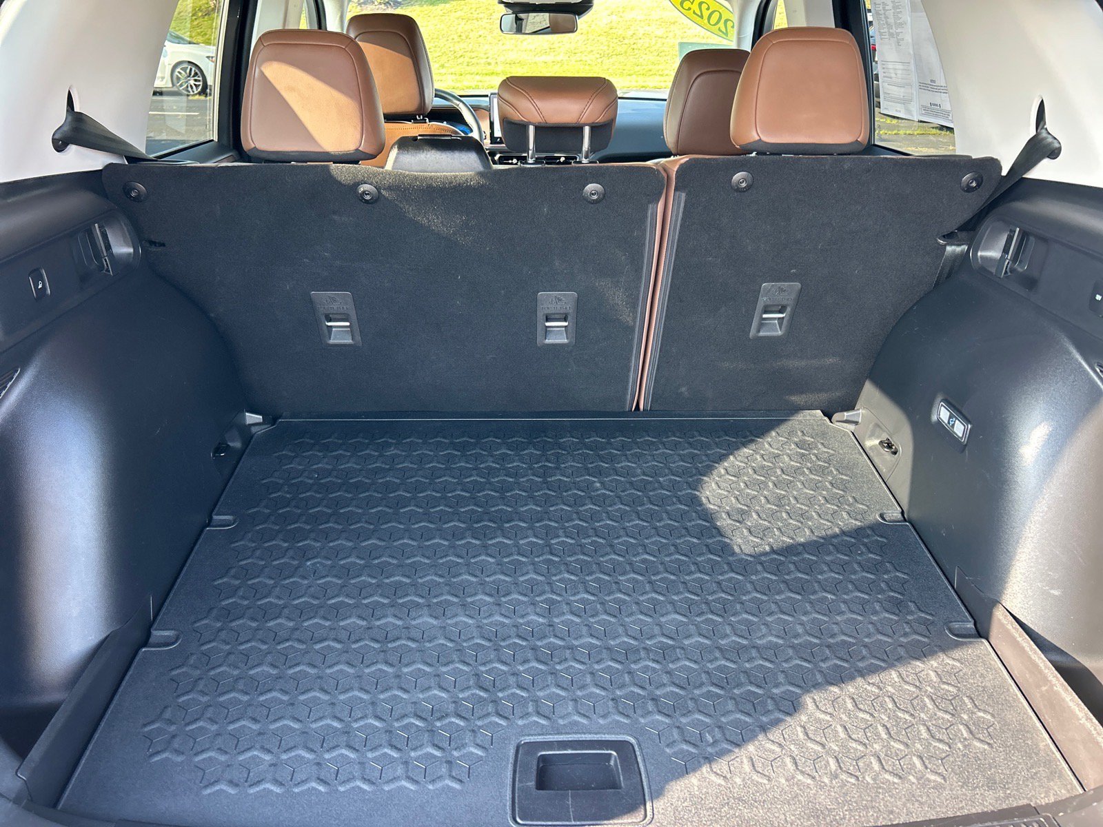 Certified 2025 Ford Bronco Sport Outer Banks w/ Outer Banks Tech Package+ AWD/4WD image 13